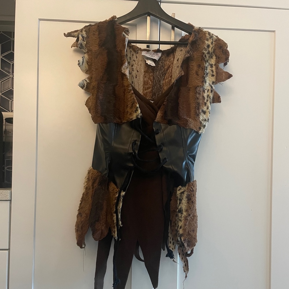 halloween costumes caveman